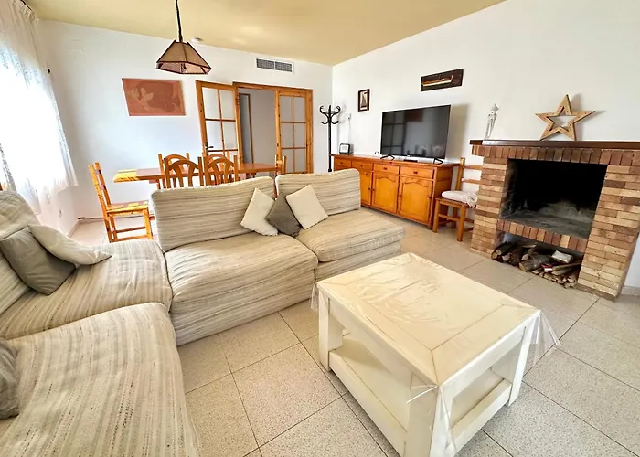 Casa Dos Pins -